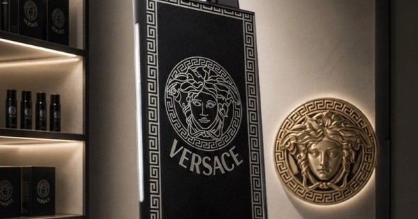 Kit Pod Zeltu X3+ 2ml 1000mAh Versace Engraved - Zeltu